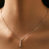 Lucia minimalistic necklace