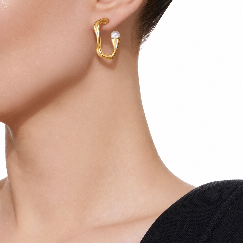 Pearl wave earrings