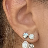 Pearl rose earrings