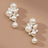 Echo pearl earrings