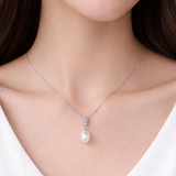 Timeless seafoam necklace