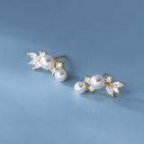 Pearl aria studs