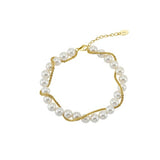 Treble gold bracelet
