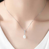Timeless seafoam necklace